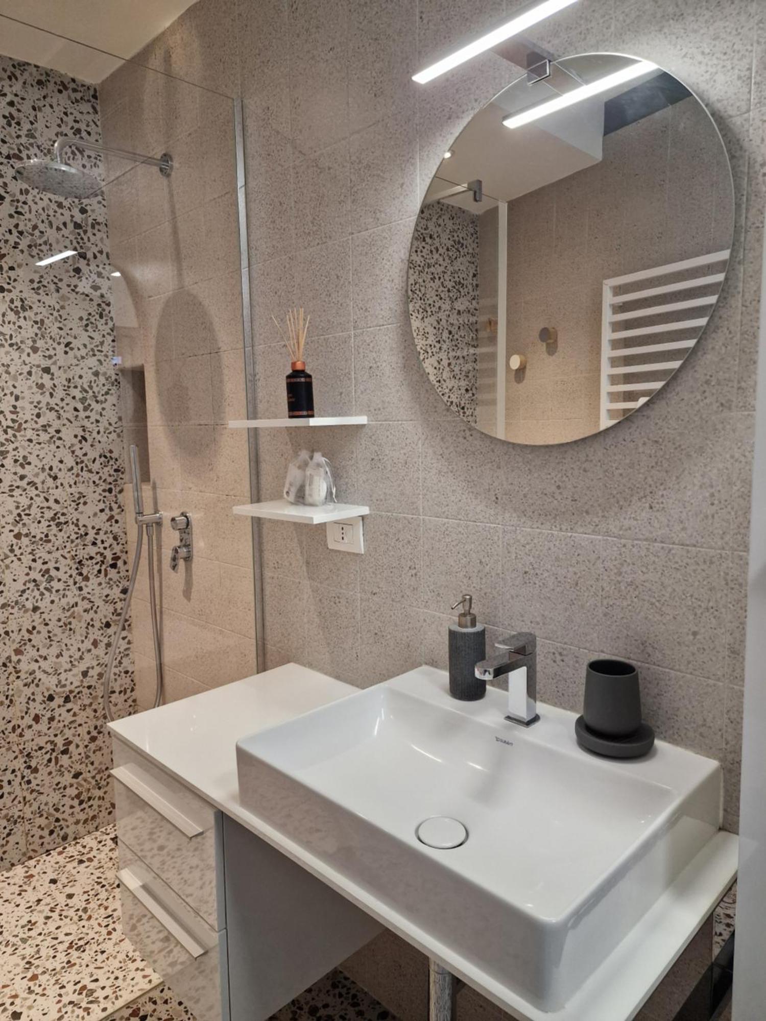 Cozy Flat Mins Walk To Navigli And Metro Porta Genova Apartment Milan Exterior photo